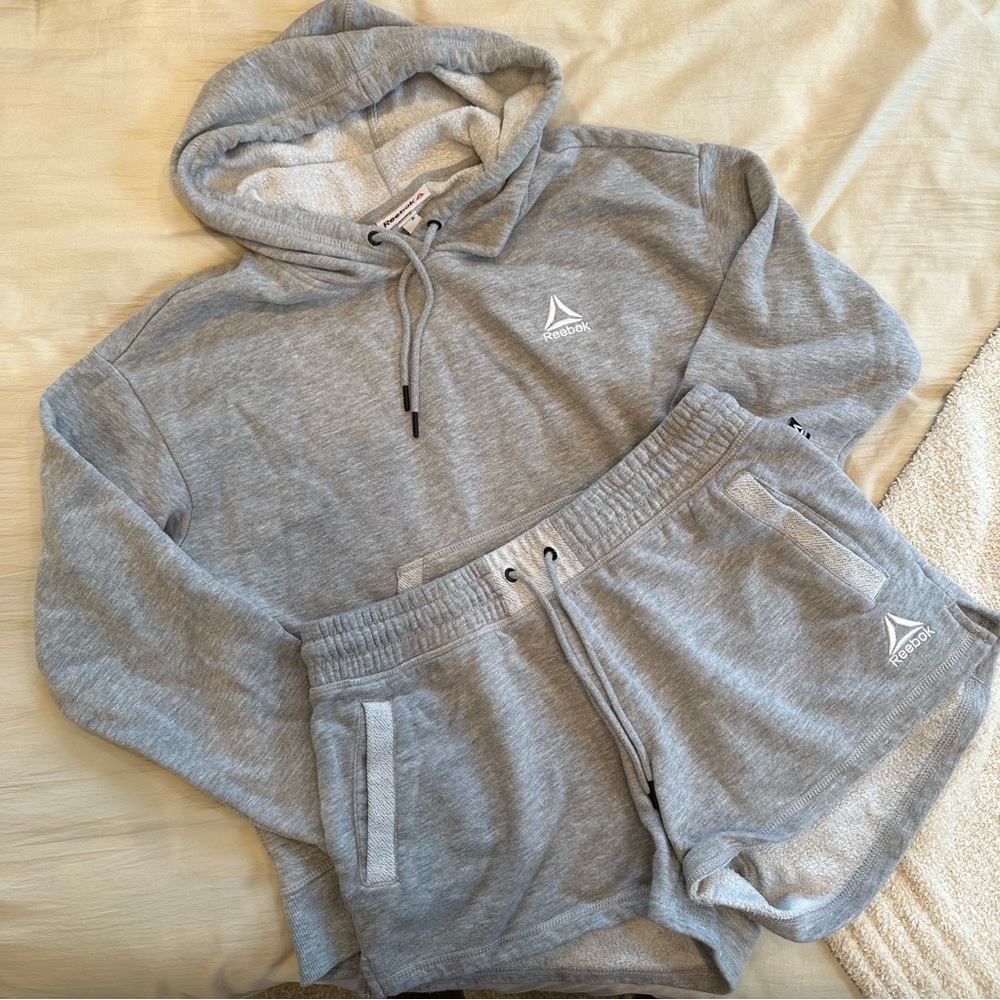 Reebok sweat set